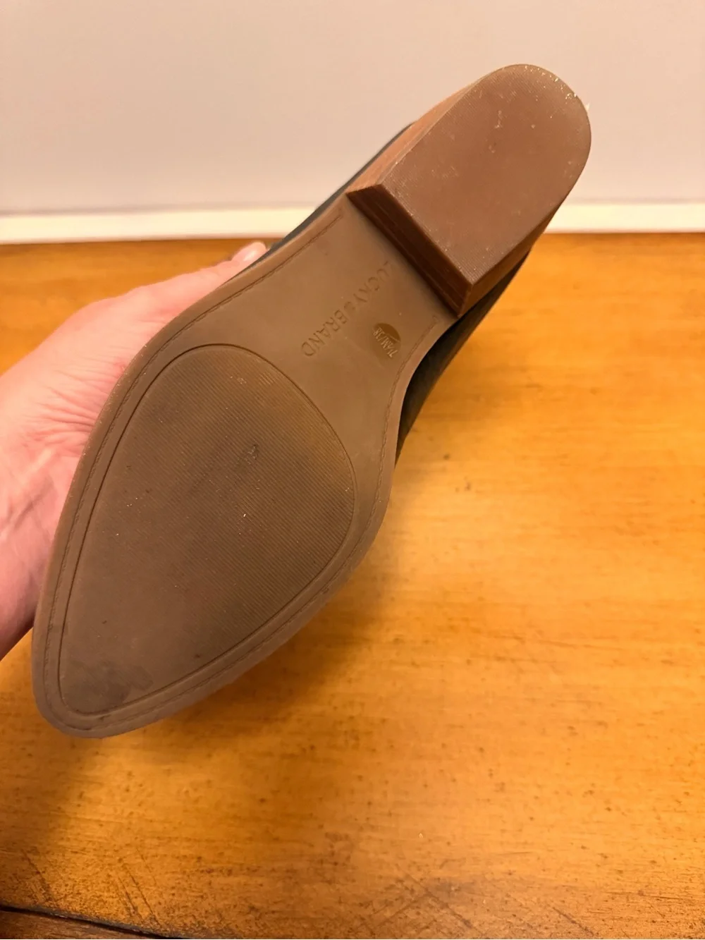 Lucky Brand women’s Black Leather Slip-On Loafers